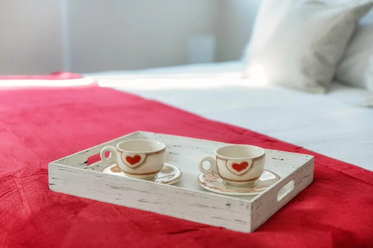Feel @ Home Como - By Myhomeincomo